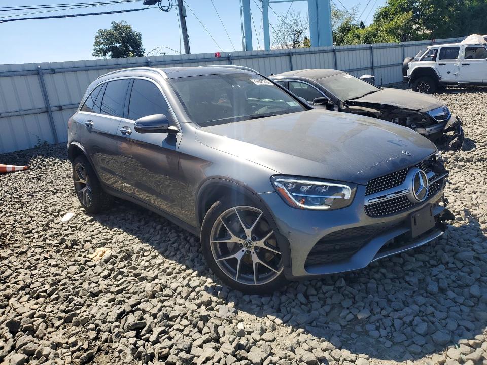 66391586 :رقم المزاد ، W1N0G8EB4MF881723 vin ، 2021 Mercedes-benz Glc مزاد بيع