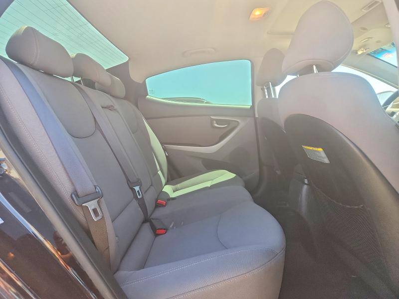 63591346 :رقم المزاد ، KMHDH4AH4GU586979 vin ، 2016 Hyundai Elantra مزاد بيع