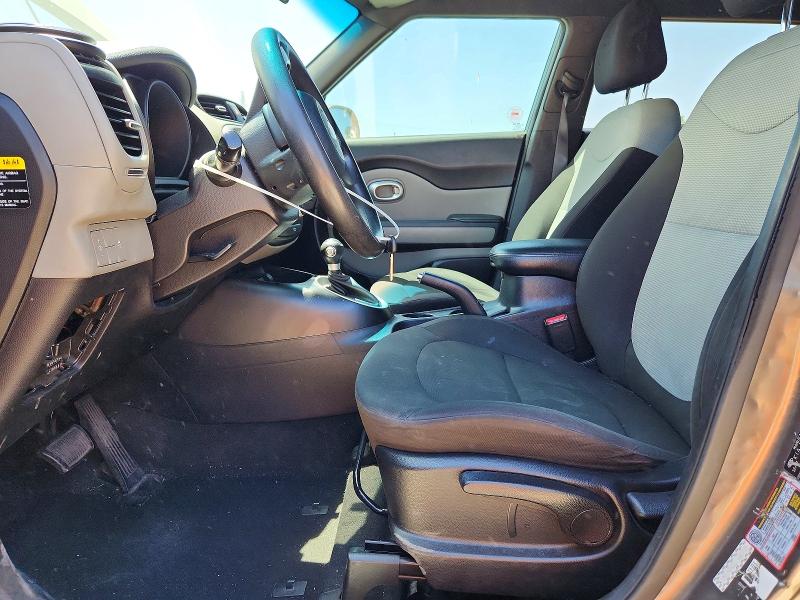 63418956 :رقم المزاد ، KNDJN2A22J7602439 vin ، 2018 Kia Soul مزاد بيع