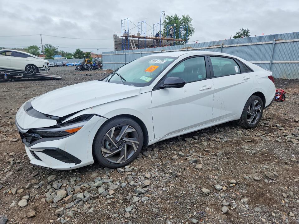 63521266 :رقم المزاد ، KMHLM4DG2SU884921 vin ، 2025 Hyundai Elantra مزاد بيع