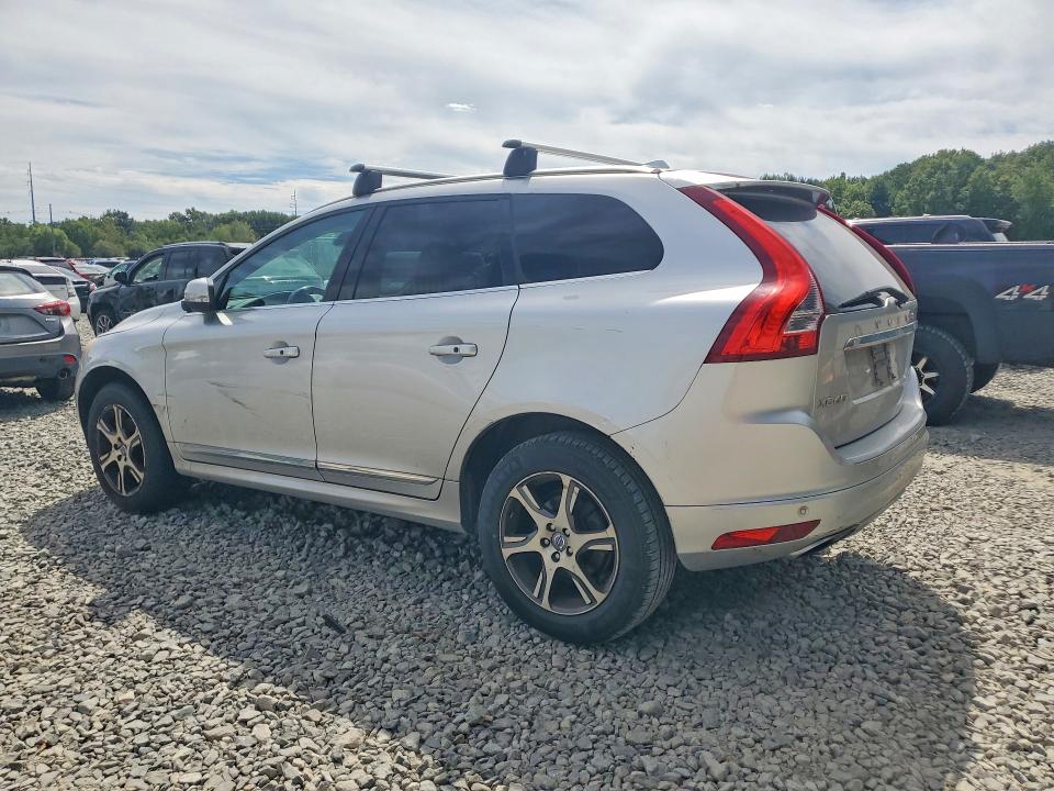 Продажа на аукционе авто 2015 Volvo Xc60, vin: YV4902RM8F2663187, номер лота: 67330056