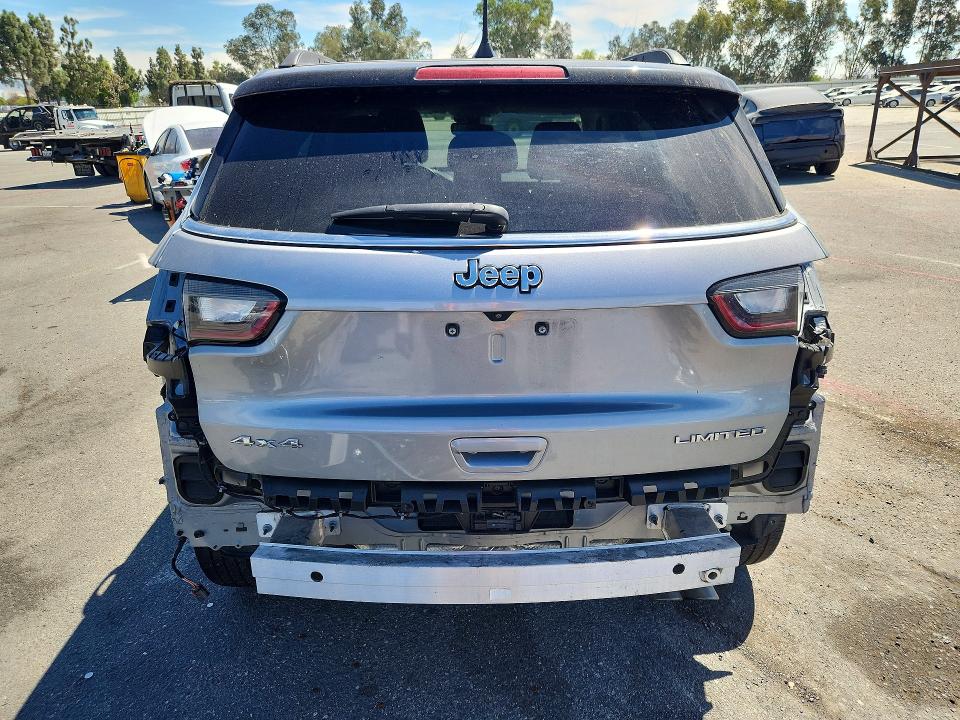 65383596 :رقم المزاد ، 3C4NJDCB3NT158804 vin ، 2022 Jeep Compass مزاد بيع