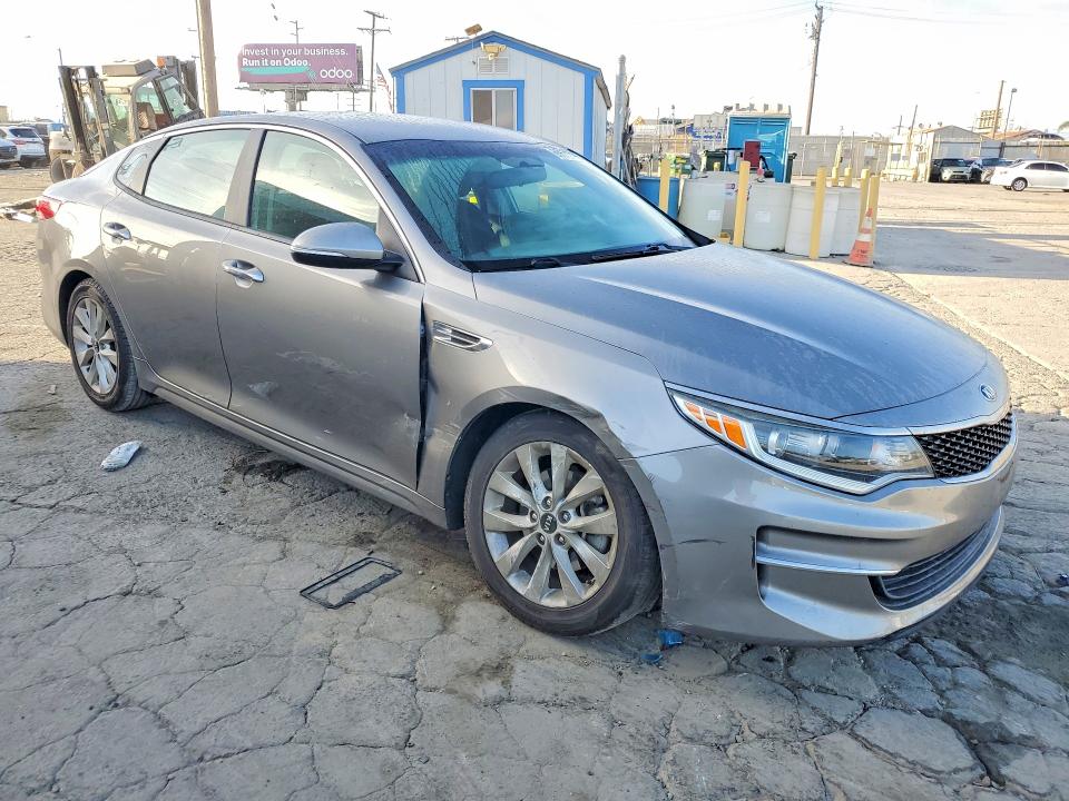 Продажа на аукционе авто 2018 Kia Optima, vin: 5XXGT4L38JG264148, номер лота: 65570796