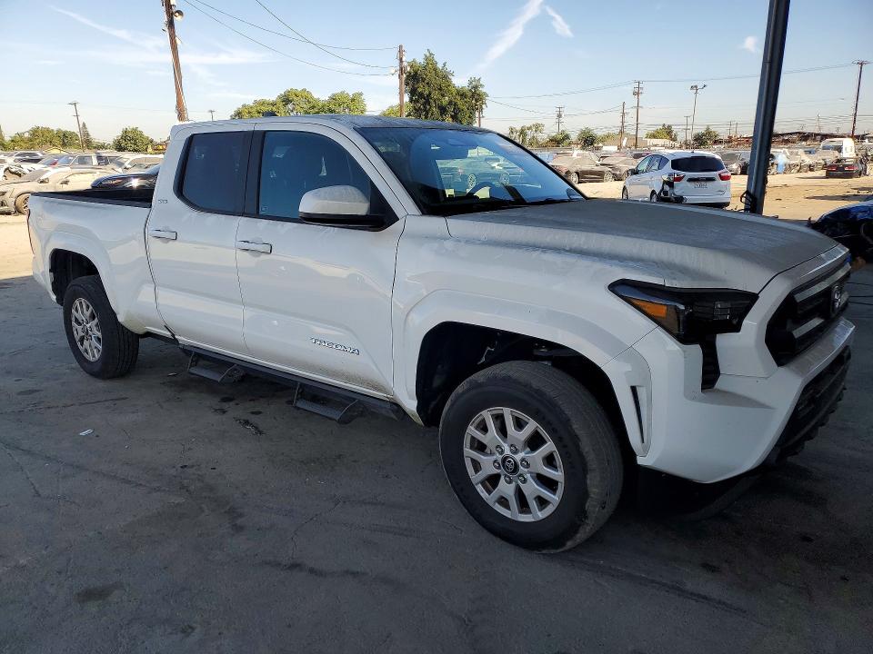 66204956 :رقم المزاد ، 3TMLB5JN7SM110705 vin ، 2025 Toyota Tacoma مزاد بيع