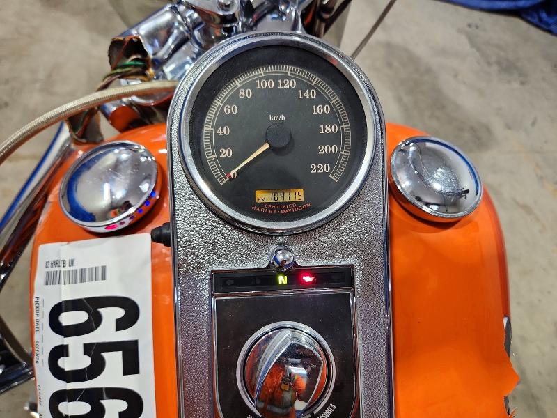 65686136 :رقم المزاد ، 1HD1BTY143Y098371 vin ، 2003 Harley-davidson Fxstb مزاد بيع
