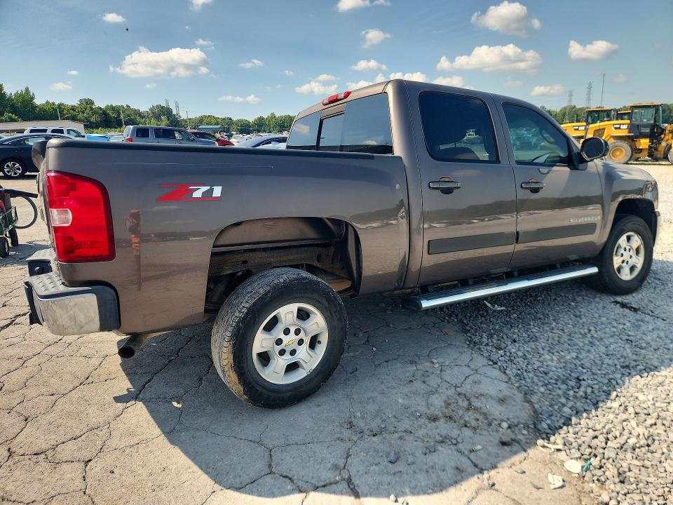 63692066 :رقم المزاد ، 2GCEC130171725121 vin ، 2007 Chevrolet Silverado مزاد بيع