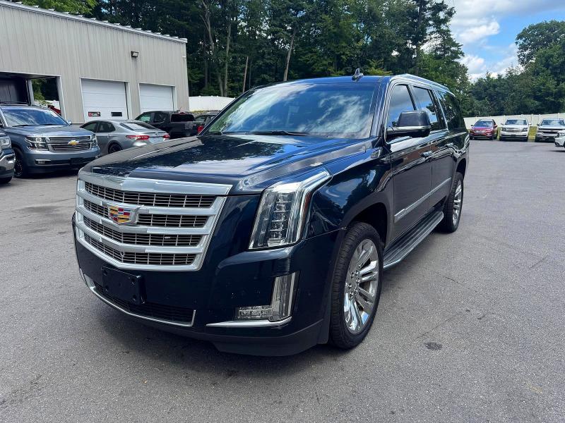 2019 Cadillac Escalade მანქანა იყიდება აუქციონზე, vin: 1GYS4HKJ1KR249238, აუქციონის ნომერი: 63799366
