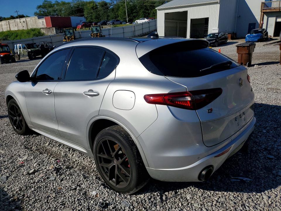 65940566 :رقم المزاد ، ZASPAKAN1L7C75557 vin ، 2020 Alfa Romeo Stelvio مزاد بيع