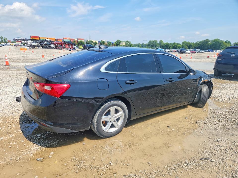 64452356 :رقم المزاد ، 1G1ZB5ST1NF211033 vin ، 2022 Chevrolet Malibu مزاد بيع