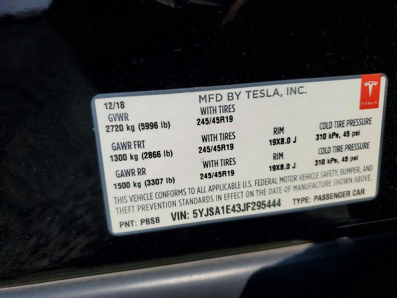 65239066 :رقم المزاد ، 5YJSA1E43JF295444 vin ، 2018 Tesla Model S مزاد بيع