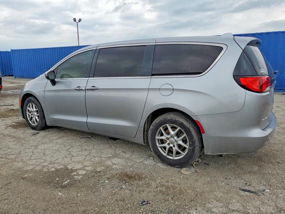 2017 Chrysler Pacifica მანქანა იყიდება აუქციონზე, vin: 2C4RC1CG1HR723600, აუქციონის ნომერი: 64751796