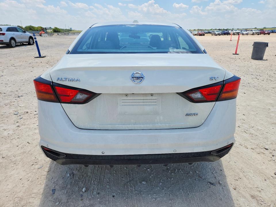 Продажа на аукционе авто 2022 Nissan Altima, vin: 1N4BL4DW2NN352647, номер лота: 63357946
