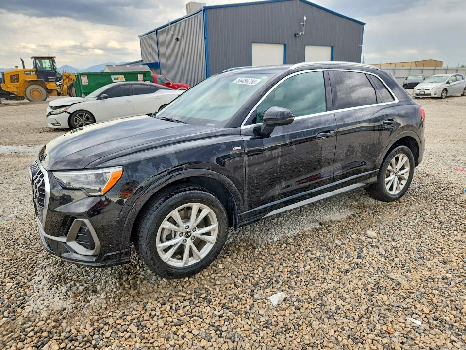 66489006 :رقم المزاد ، WA1DECF38N1148771 vin ، 2022 Audi Q3 مزاد بيع