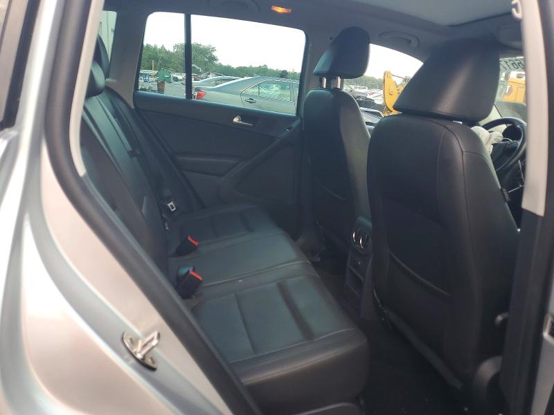 66177466 :رقم المزاد ، WVGAV3AXXDW068047 vin ، 2013 Volkswagen Tiguan مزاد بيع