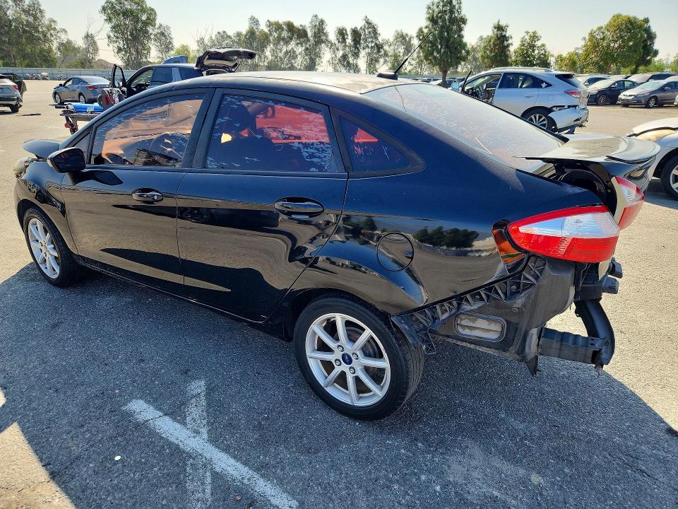 65026156 :رقم المزاد ، 3FADP4BJ6GM121056 vin ، 2016 Ford Fiesta مزاد بيع
