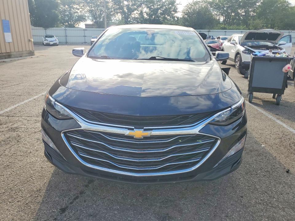 Продажа на аукционе авто 2022 Chevrolet Malibu, vin: 1G1ZD5ST1NF197628, номер лота: 63611246