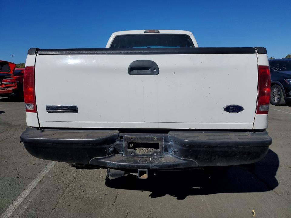 64230326 :رقم المزاد ، 1FTSX21526ED59517 vin ، 2006 Ford F250 مزاد بيع