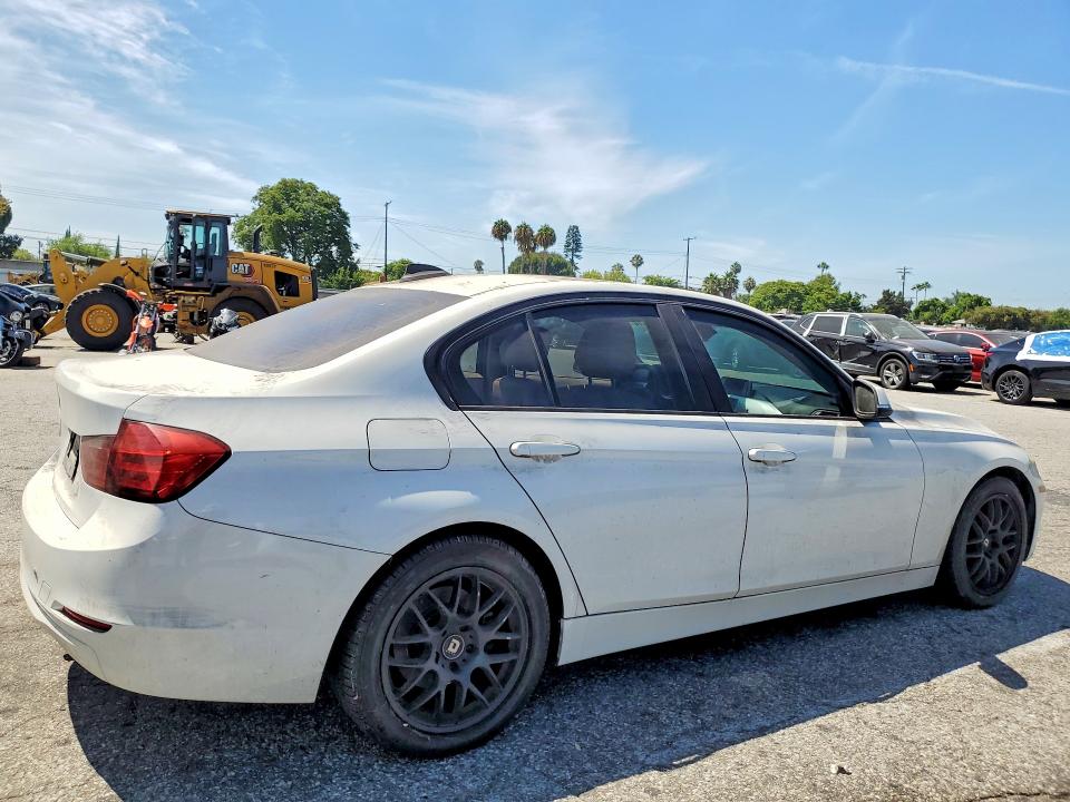 Продаж на аукціоні авто 2012 Bmw 328, vin: WBA3C1C51CF431737, номер лоту: 66121016