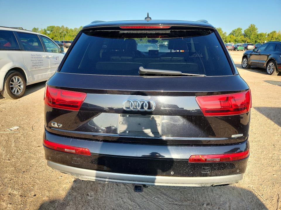 2019 Audi Q7 მანქანა იყიდება აუქციონზე, vin: WA1LHAF74KD040054, აუქციონის ნომერი: 64292276