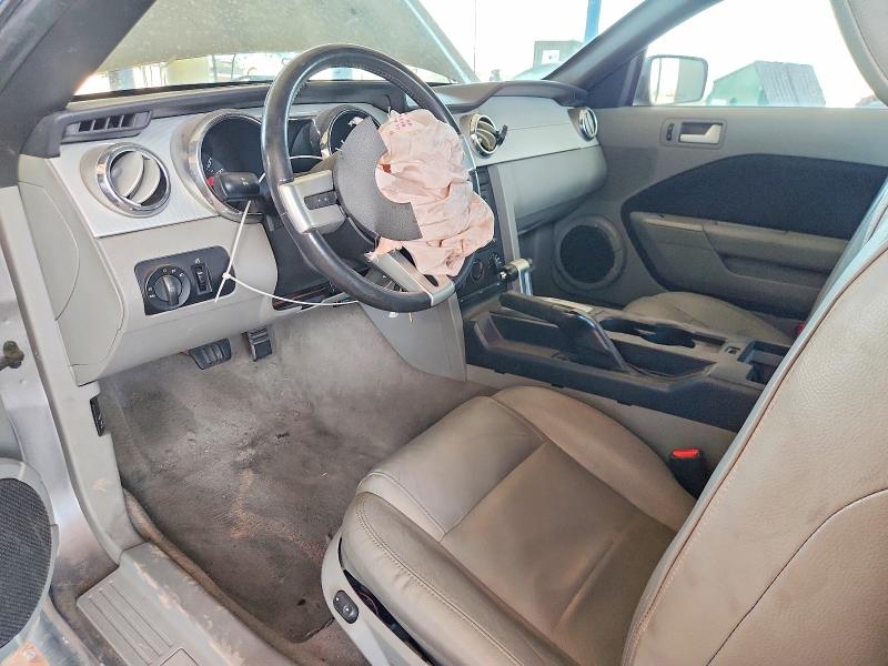 2006 Ford Mustang მანქანა იყიდება აუქციონზე, vin: 1ZVFT84N265105606, აუქციონის ნომერი: 65828766
