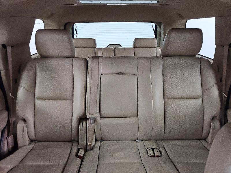 2011 Cadillac Escalade მანქანა იყიდება აუქციონზე, vin: 1GYS4CEF2BR148588, აუქციონის ნომერი: 61074036