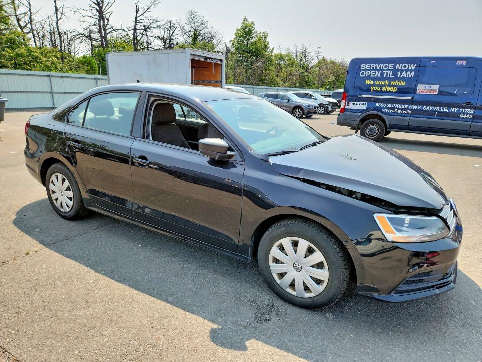 2016 Volkswagen Jetta მანქანა იყიდება აუქციონზე, vin: 3VW267AJ4GM388863, აუქციონის ნომერი: 64080356