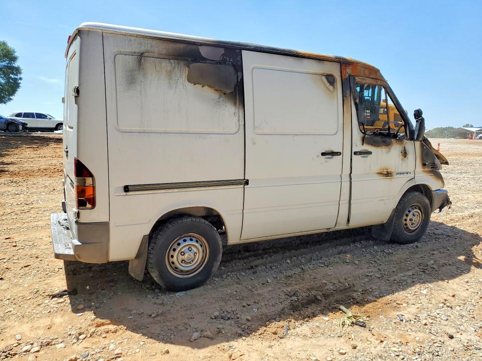 65058806 :رقم المزاد ، WD0PD144065938671 vin ، 2006 Dodge Sprinter مزاد بيع