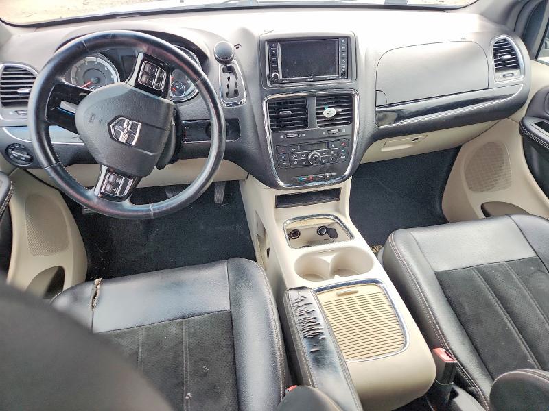 63403356 :رقم المزاد ، 2C4RDGCG1HR696124 vin ، 2017 Dodge Grand Caravan مزاد بيع