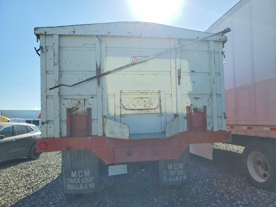 65749446 :رقم المزاد ، 1GBL7D1EXBV131327 vin ، 1981 Chevrolet C7 مزاد بيع