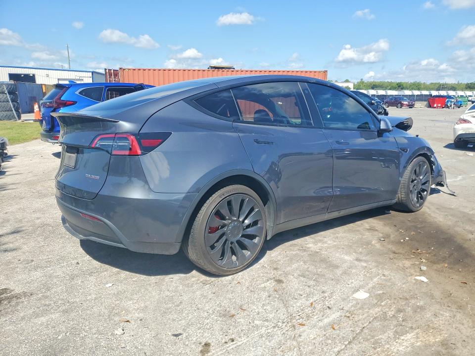 2022 Tesla Model Y მანქანა იყიდება აუქციონზე, vin: 7SAYGDEF2NF451719, აუქციონის ნომერი: 64946786
