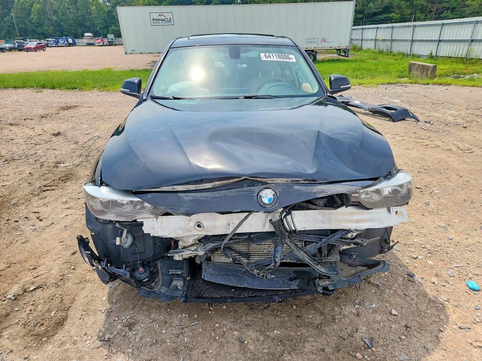 64118006 :رقم المزاد ، WBA3B1G52ENS79019 vin ، 2014 Bmw 320 مزاد بيع