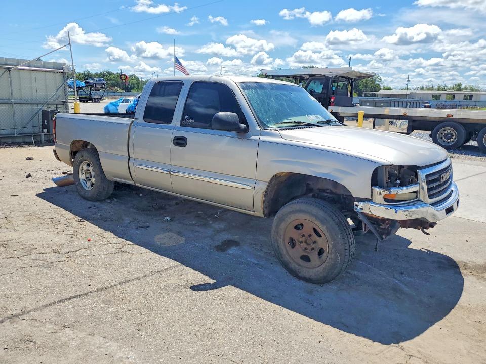 2004 Gmc New Sierra მანქანა იყიდება აუქციონზე, vin: 2GTEC19V641142283, აუქციონის ნომერი: 67270876