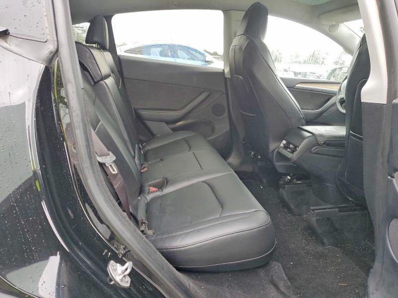 63397636 :رقم المزاد ، 7SAYGDEE4PA180458 vin ، 2023 Tesla Model Y مزاد بيع