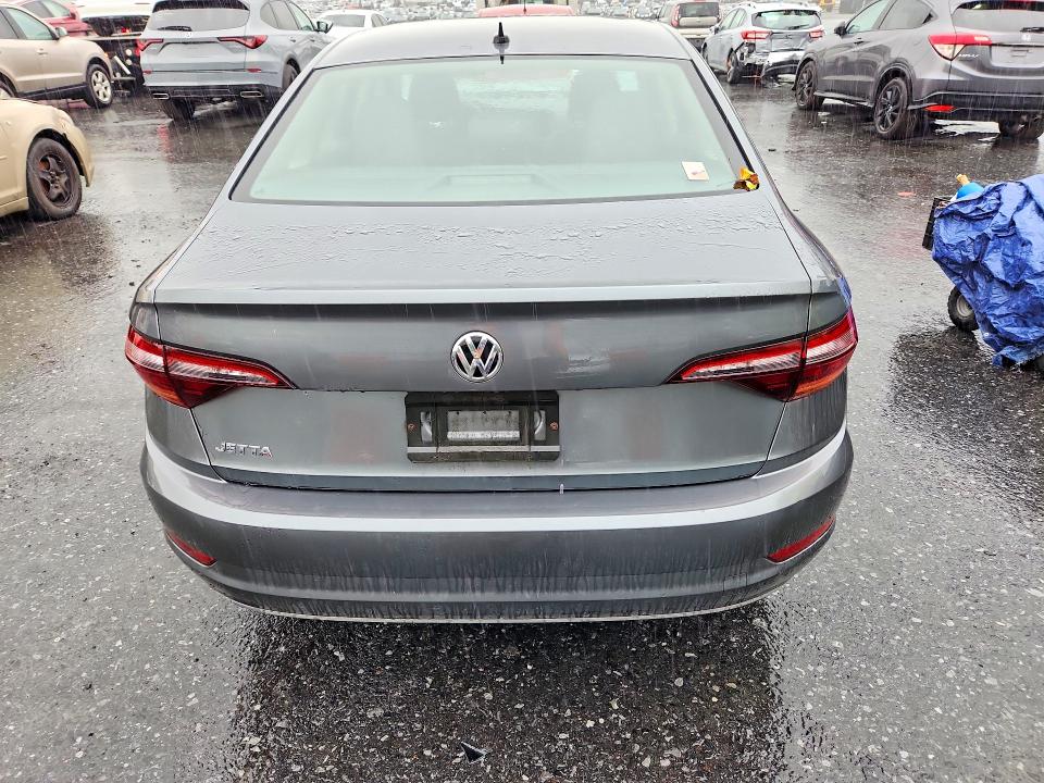 63527096 :رقم المزاد ، 3VWC57BU9KM057852 vin ، 2019 Volkswagen Jetta مزاد بيع