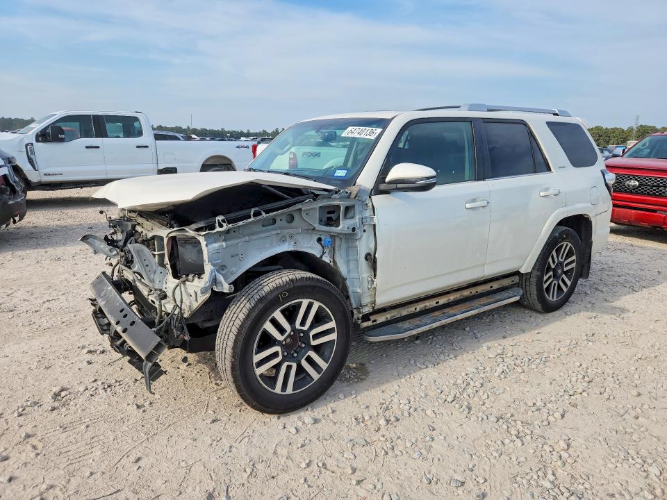 2015 Toyota 4runner მანქანა იყიდება აუქციონზე, vin: JTEZU5JR5F5091263, აუქციონის ნომერი: 64740136