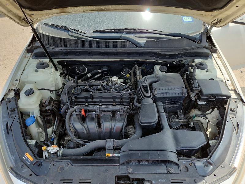 2015 Kia Optima მანქანა იყიდება აუქციონზე, vin: KNAGM4A77F5653522, აუქციონის ნომერი: 63421876