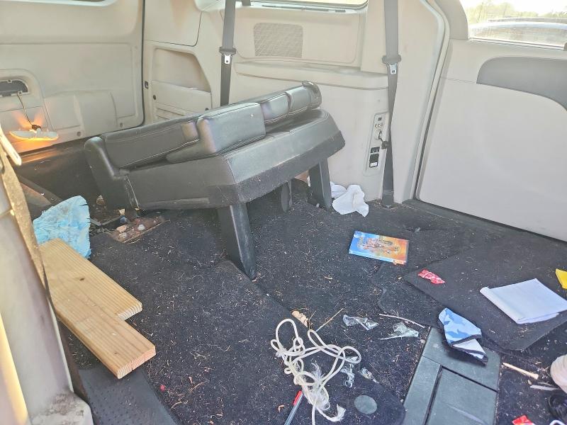 65101256 :رقم المزاد ، 2C4RC1CG1ER250163 vin ، 2014 Chrysler Town & Country مزاد بيع