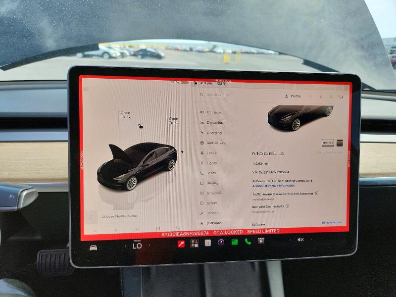 2022 Tesla Model 3 მანქანა იყიდება აუქციონზე, vin: 5YJ3E1EA8NF285674, აუქციონის ნომერი: 64288106