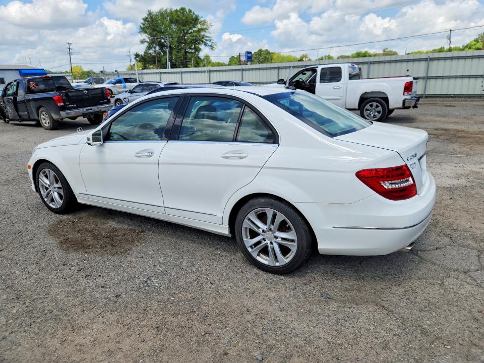 2013 Mercedes-benz C მანქანა იყიდება აუქციონზე, vin: WDDGF4HB7DA771541, აუქციონის ნომერი: 64512156