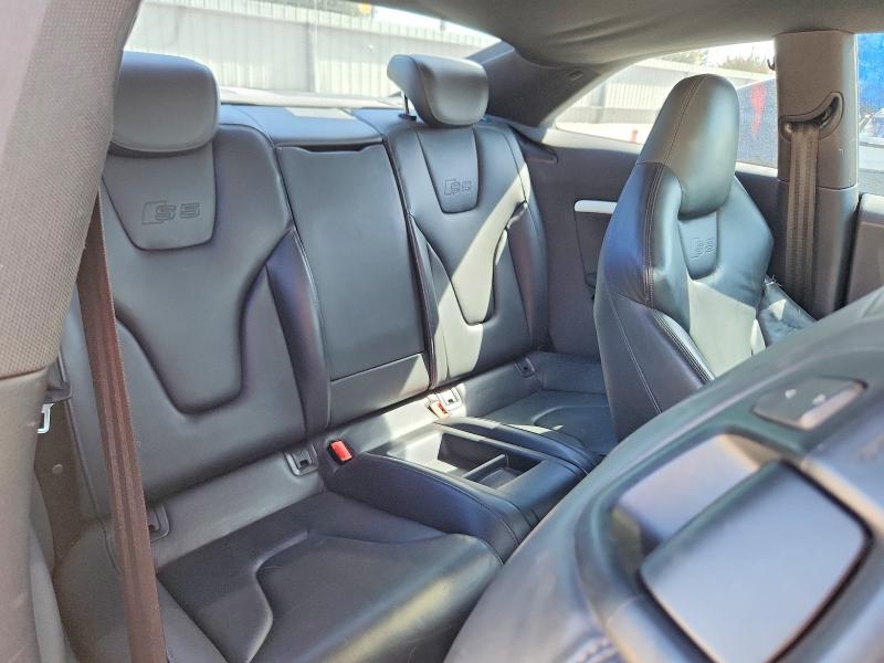 Продажа на аукционе авто 2010 Audi S5, vin: WAUVVAFR8AA084239, номер лота: 65176586