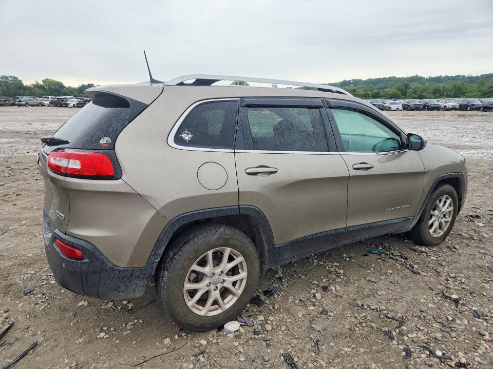63886566 :رقم المزاد ، 1C4PJMCS4HW636350 vin ، 2017 Jeep Cherokee مزاد بيع