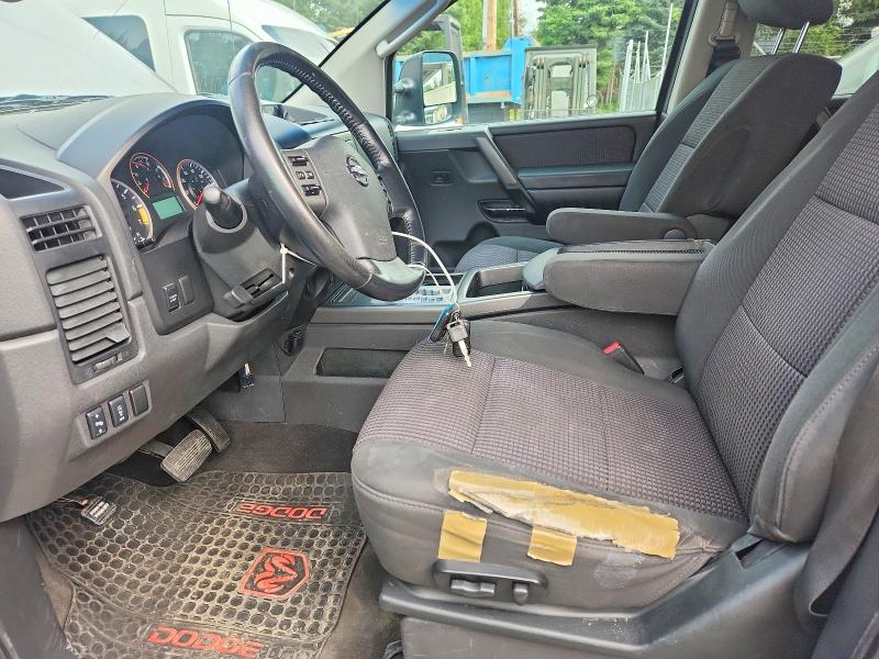 64476076 :رقم المزاد ، 1N6BA0EC5AN314477 vin ، 2010 Nissan Titan مزاد بيع