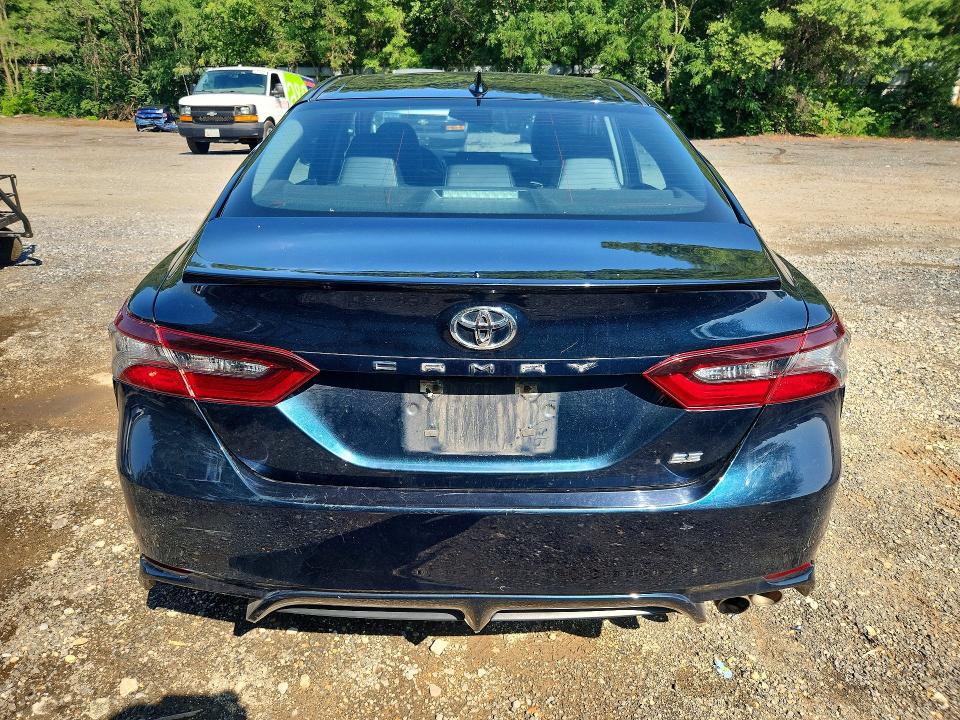 Продажа на аукционе авто 2021 Toyota Camry, vin: 4T1G11AK4MU582812, номер лота: 64032576
