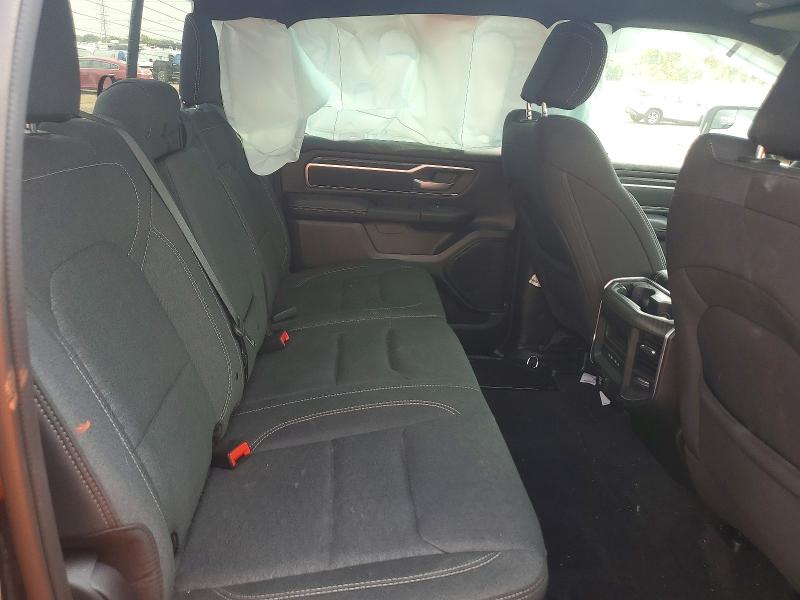 Продажа на аукционе авто 2026 Ram 1500, vin: 1C6SRFFT8TN372185, номер лота: 64302006