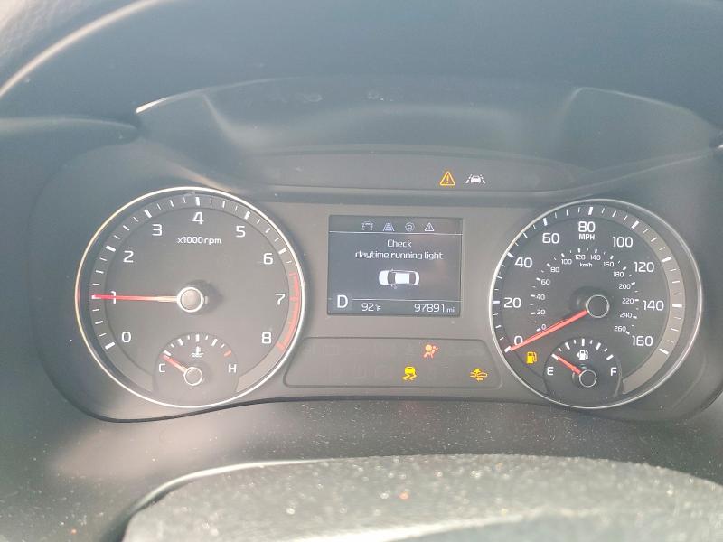 66070326 :رقم المزاد ، 3KPF24AD8ME341379 vin ، 2021 Kia Forte مزاد بيع