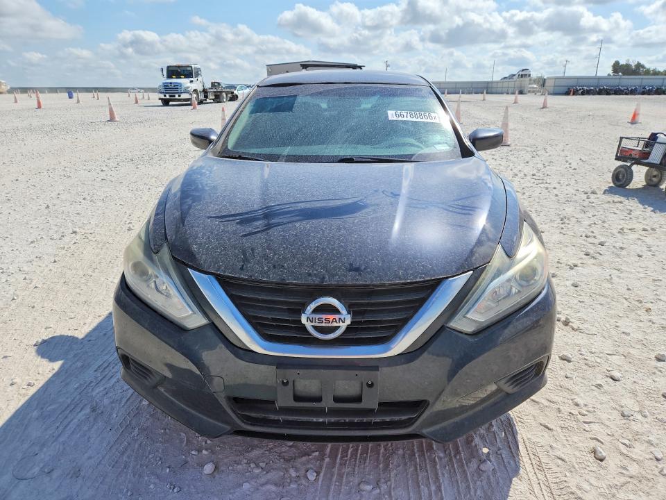 66788866 :رقم المزاد ، 1N4AL3AP9JC108504 vin ، 2018 Nissan Altima مزاد بيع