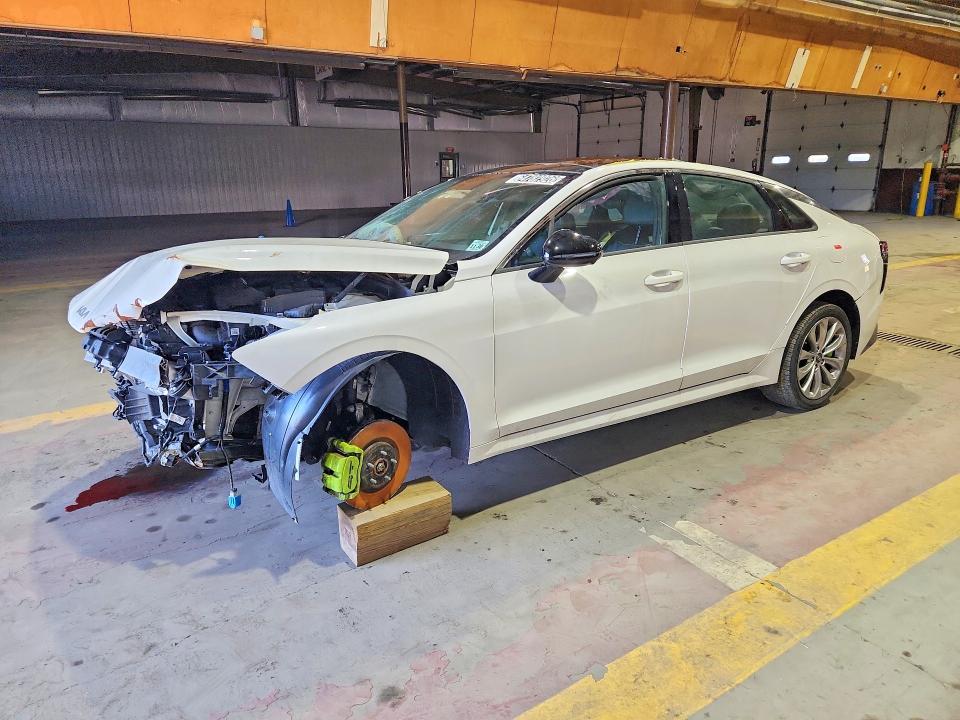 Продаж на аукціоні авто 2026 Kia K5, vin: KNAG44J89T5435876, номер лоту: 64782926
