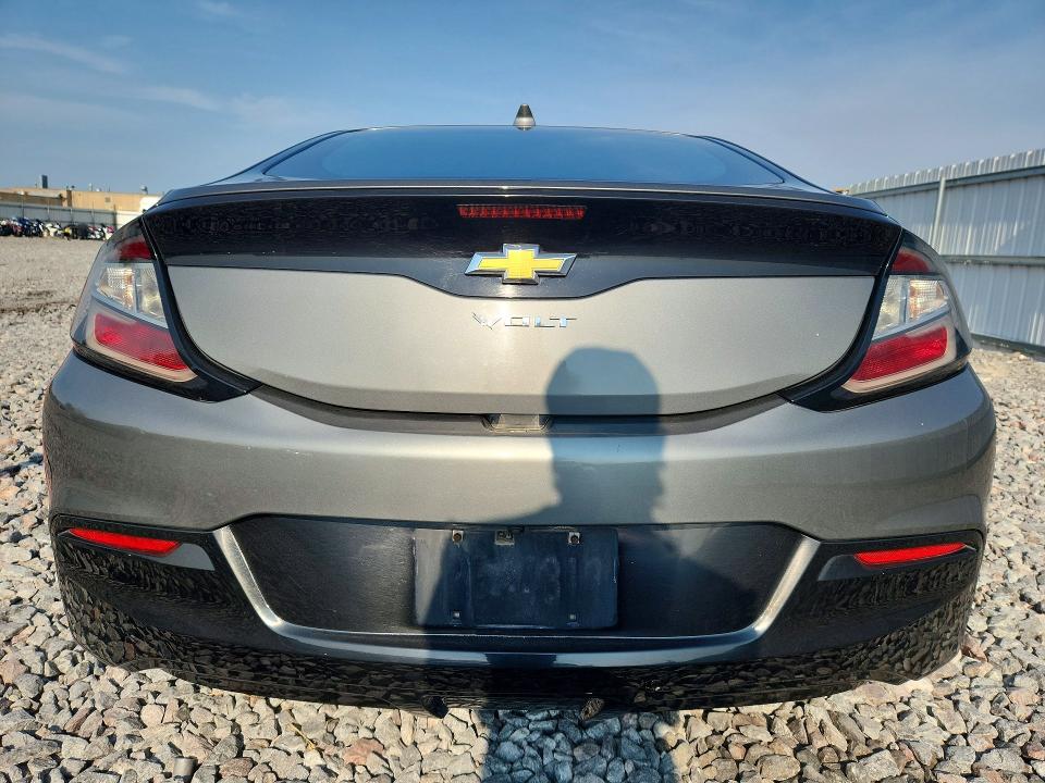 63821076 :رقم المزاد ، 1G1RC6S56HU185369 vin ، 2017 Chevrolet Volt مزاد بيع