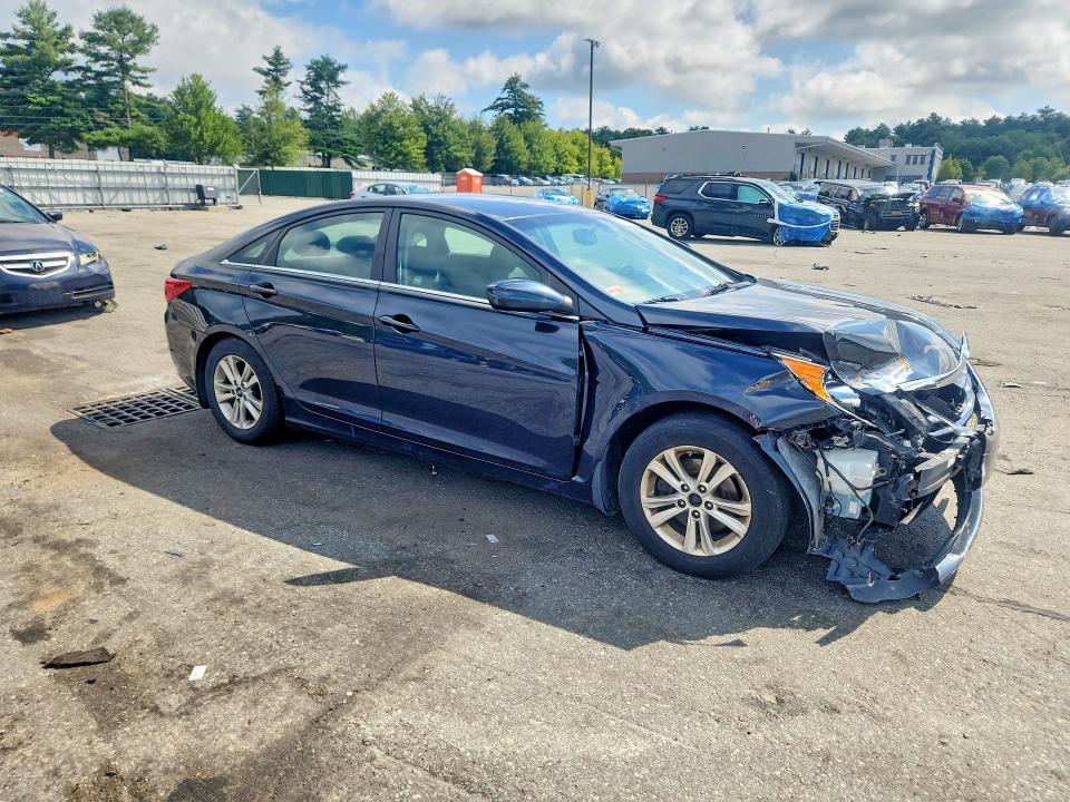2013 Hyundai Sonata მანქანა იყიდება აუქციონზე, vin: 5NPEB4AC1DH624284, აუქციონის ნომერი: 63845266