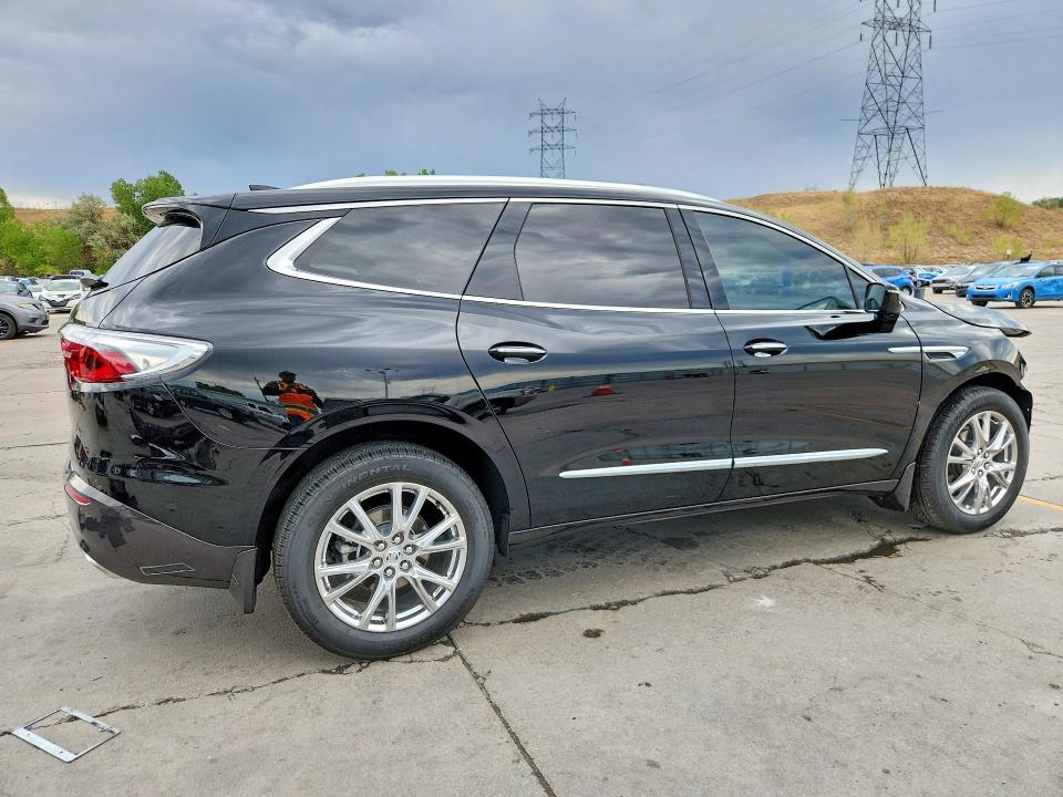 64654216 :رقم المزاد ، 5GAEVBKW5RJ137836 vin ، 2024 Buick Enclave مزاد بيع